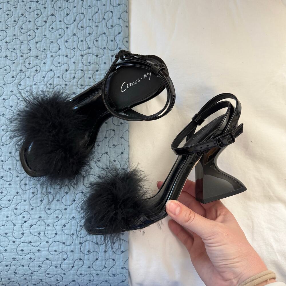 Sam Edelman Circus Black Brenna Fuzzy Open Toe He… - image 2